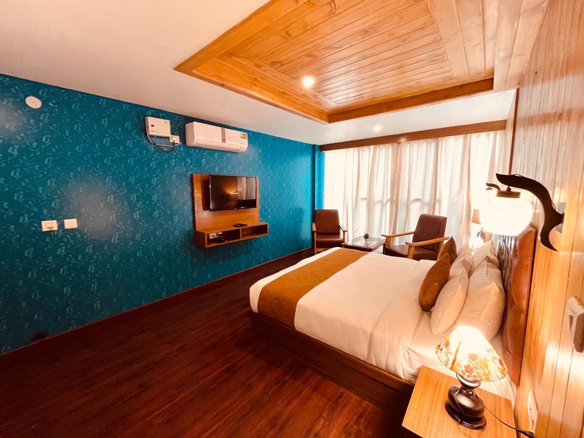 Tata Vista Resort Mall Road Manali - Centrally Heated & Air Cooled Dış mekan fotoğraf