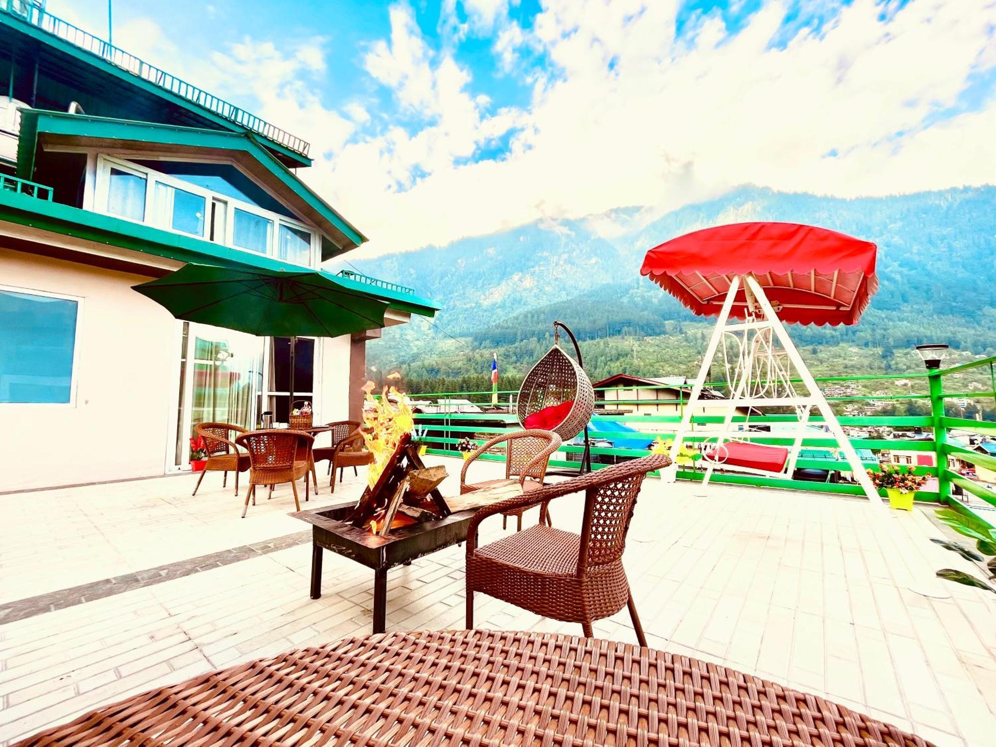 Tata Vista Resort Mall Road Manali - Centrally Heated & Air Cooled Dış mekan fotoğraf